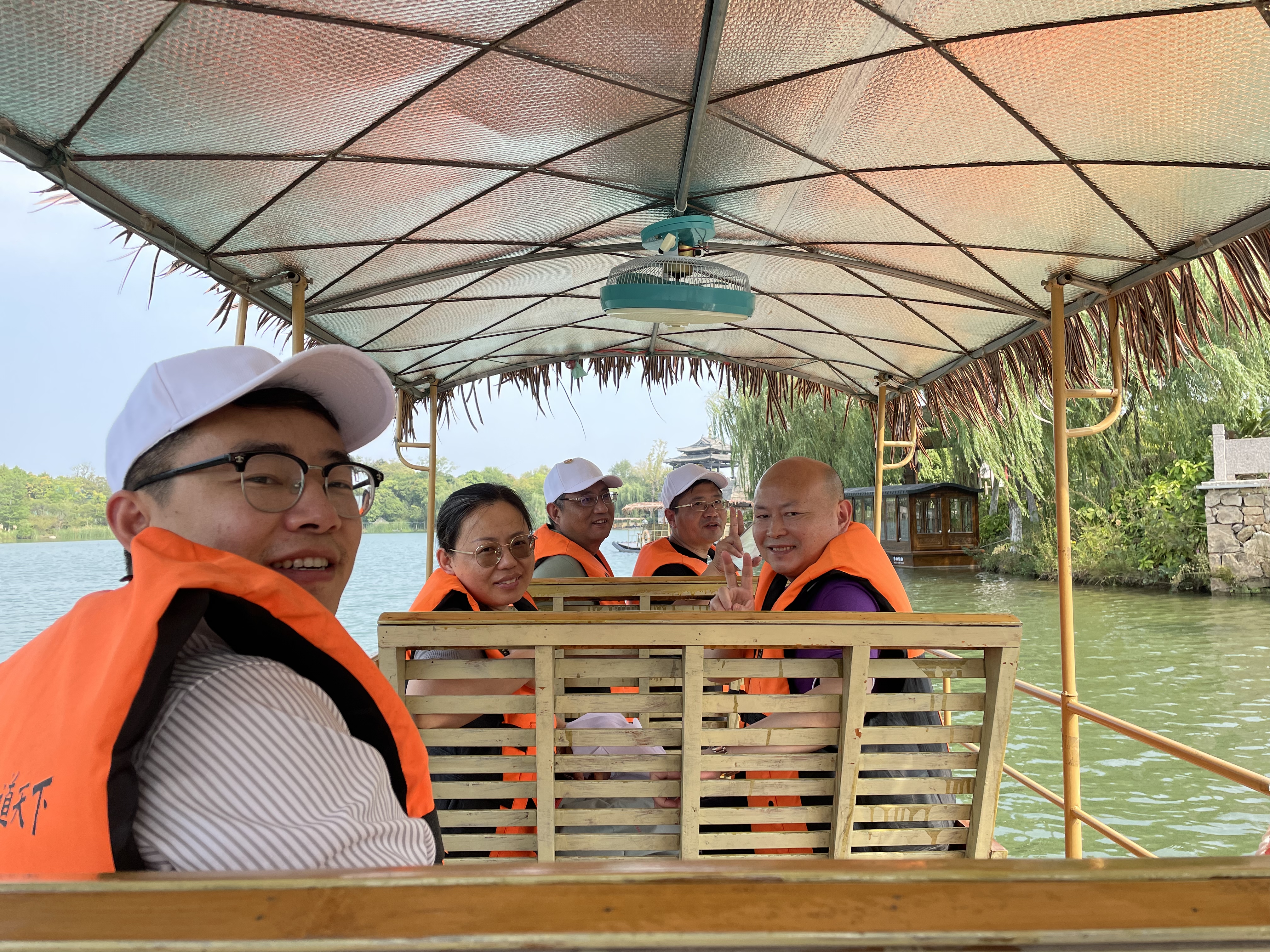 1666605723666810.jpg 0d3312e92abea4fe3fb7734e1a01641.jpg