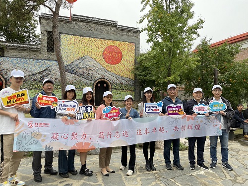 1666746538492999.jpg 豆腐村合影.jpg